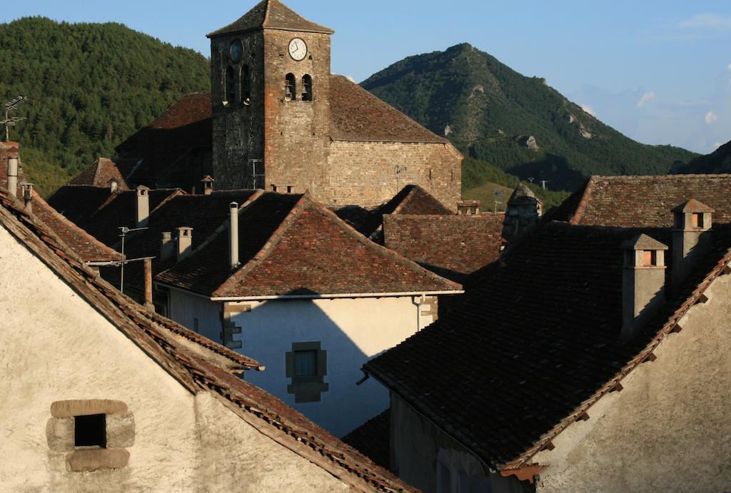 Gasthaus Posada Magoria Ansó Exterior foto